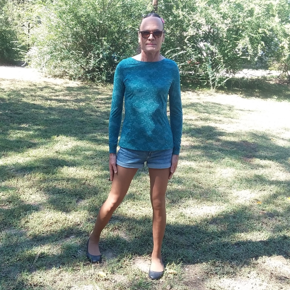 Complete Outfits - Picture 13 of 16